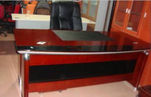 成都辦公家具回收，二手辦公家具回收