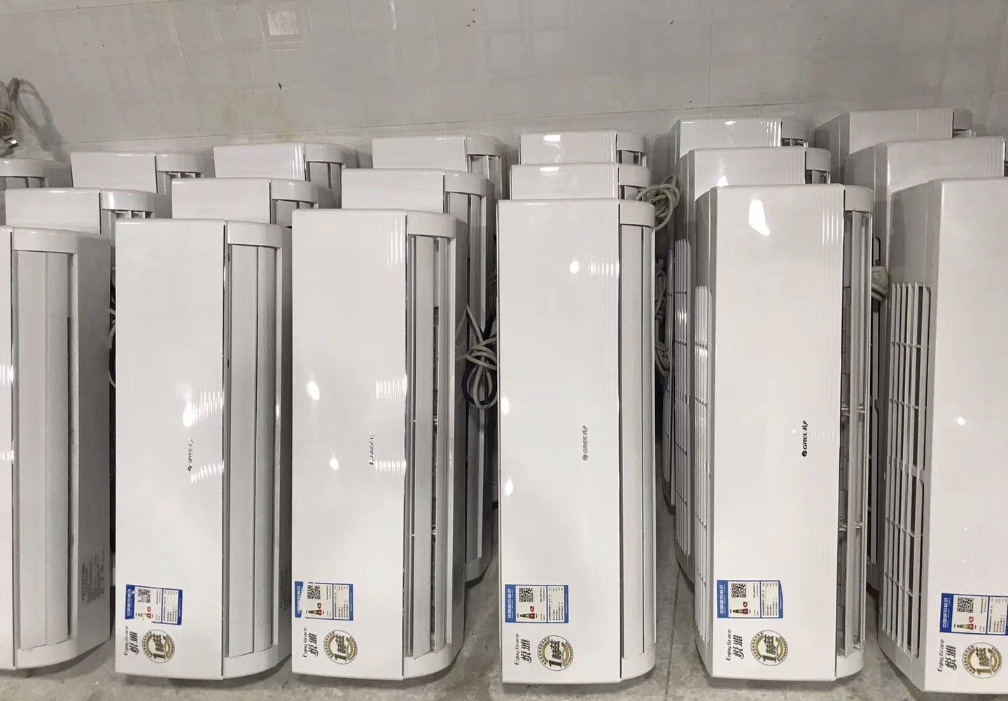 成都中央空調(diào)回收,成都二手空調(diào)回收,大金格力空調(diào)回收